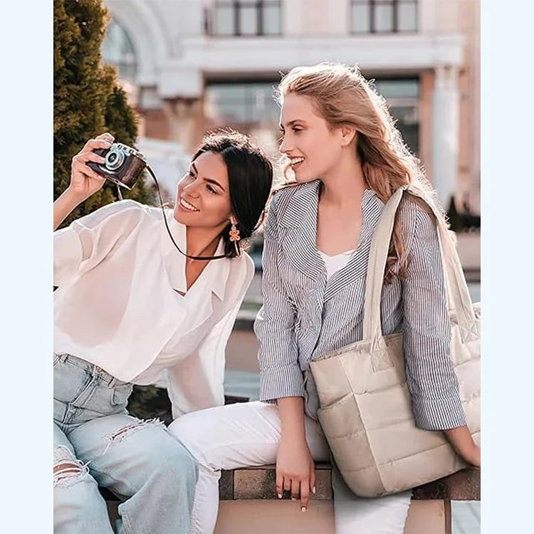 Puff Tote™ Könnyű, bolyhos táska