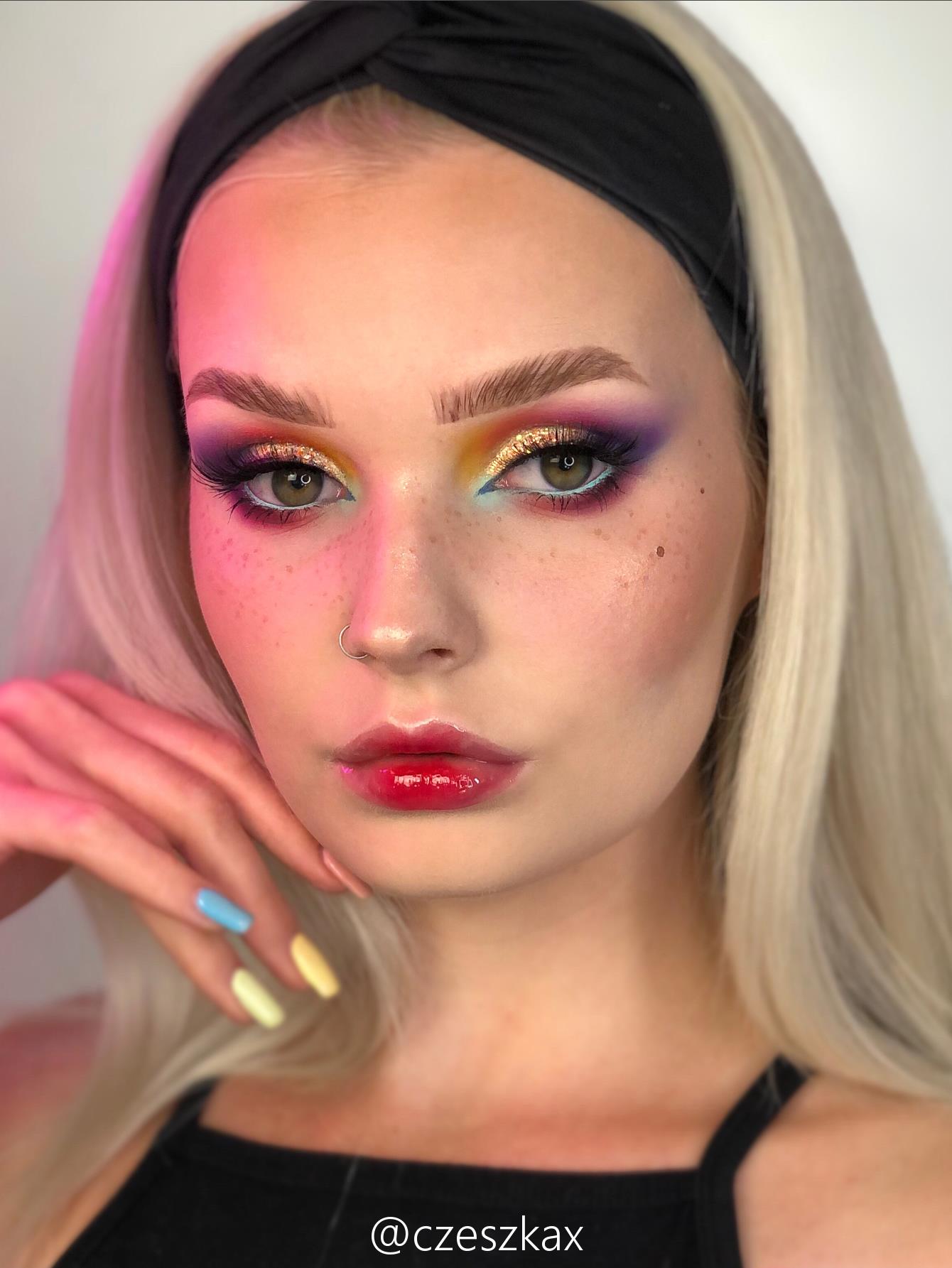 QING Beauty™️ Többszínű szemhéjfesték paletta