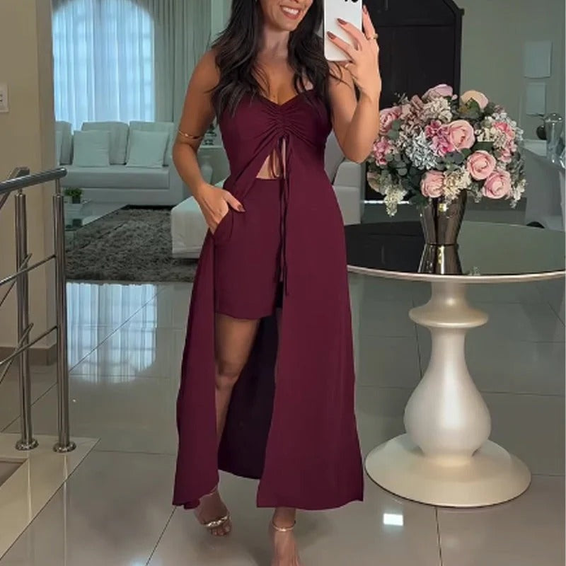 Savina Rosania™ V-nyakú, ujjatlan camisole hasított hosszú ruhával és rövidnadrággal, 2 részes készlet