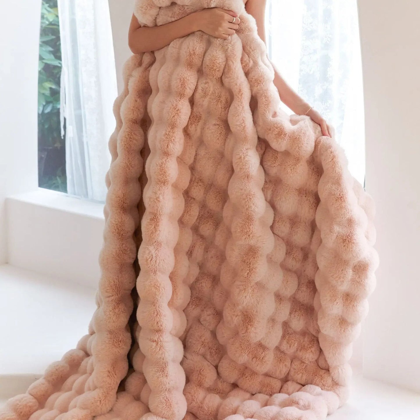 SnugNest™ Meleg plüss és puha takaró