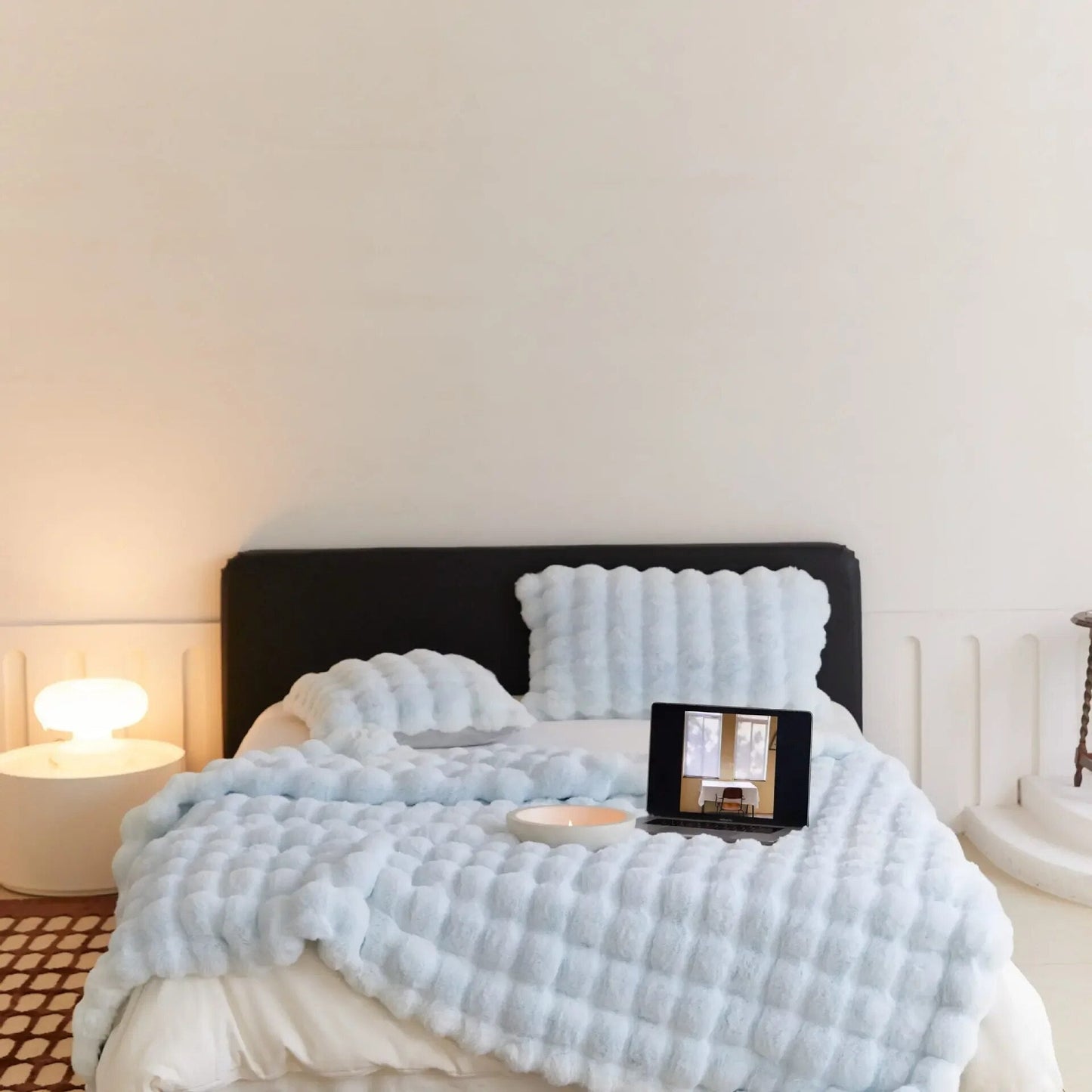 SnugNest™ Meleg plüss és puha takaró